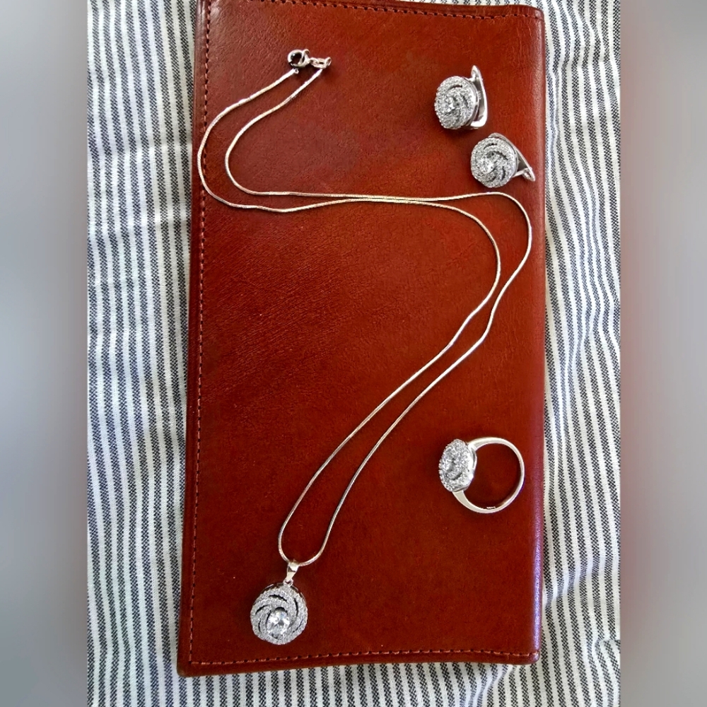 Italian bought 3 pc set